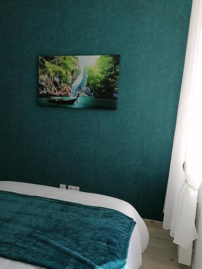 Le Manut, Charme Et Confort ดีจอง ภายนอก รูปภาพ